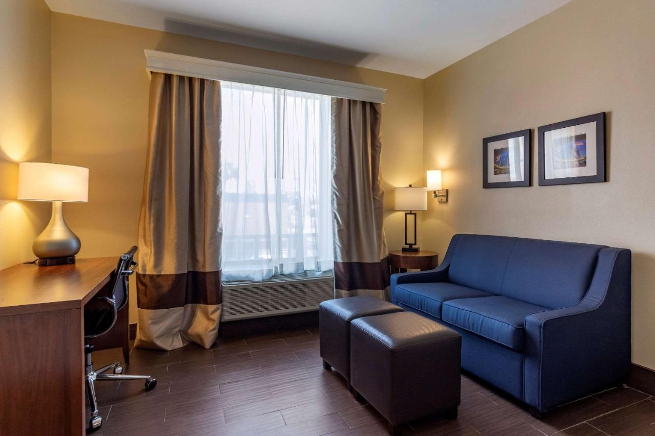 Comfort Suites Near Texas Medical Center - Nrg Stadium Houston Exterior foto
